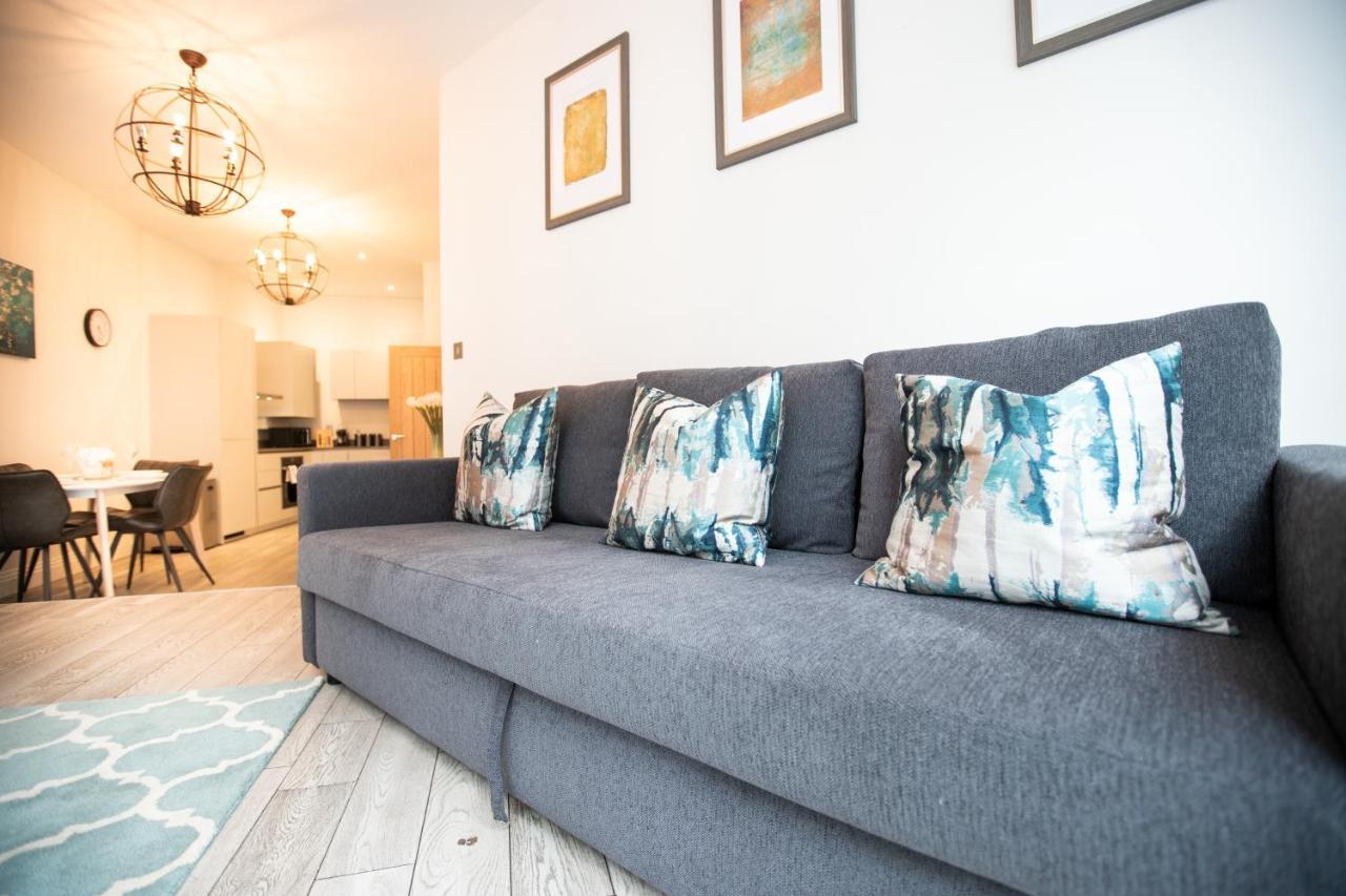 Urban Living'S - Windsor Castle Luxury Apartments ภายนอก รูปภาพ