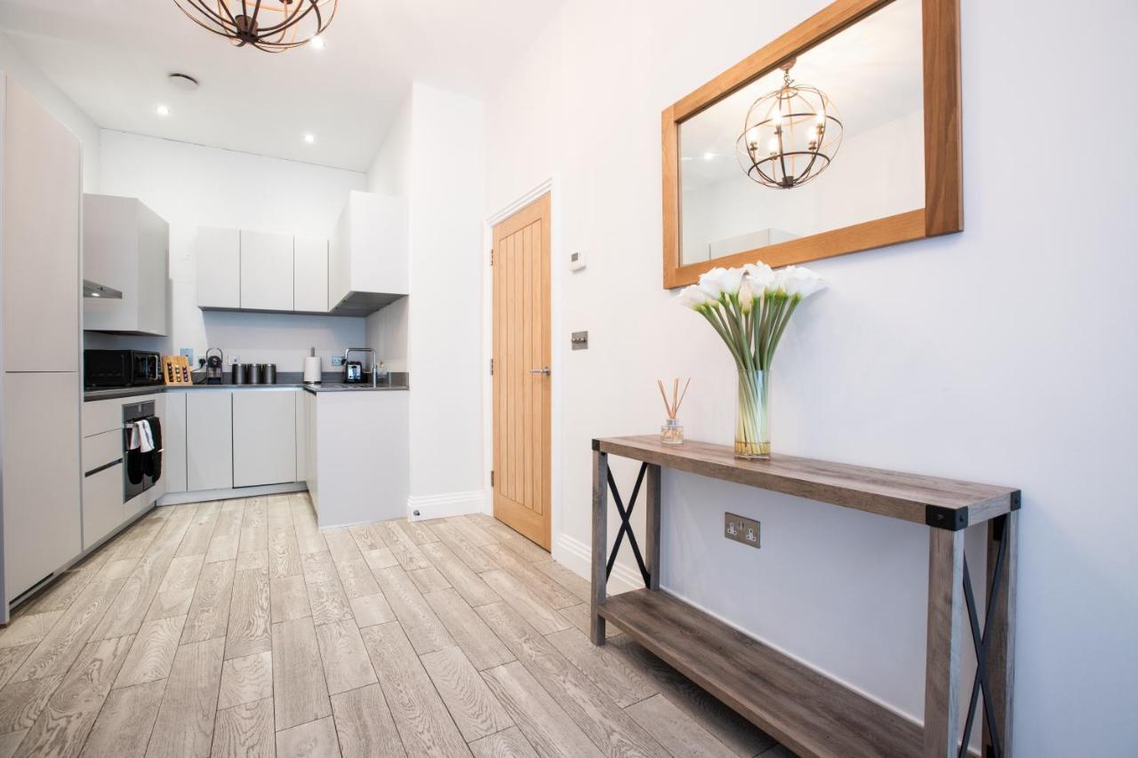 Urban Living'S - Windsor Castle Luxury Apartments ภายนอก รูปภาพ