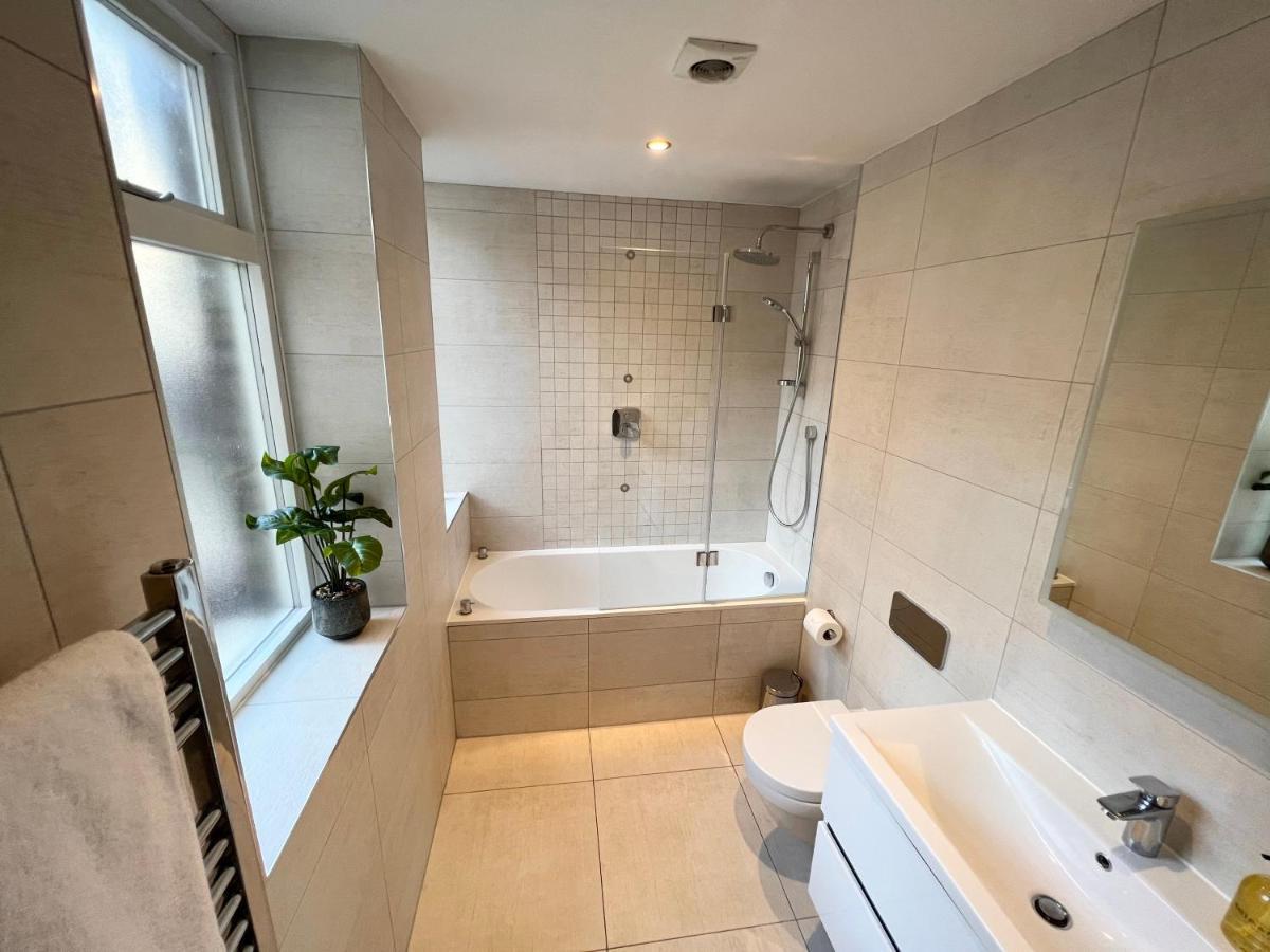 Urban Living'S - Windsor Castle Luxury Apartments ภายนอก รูปภาพ