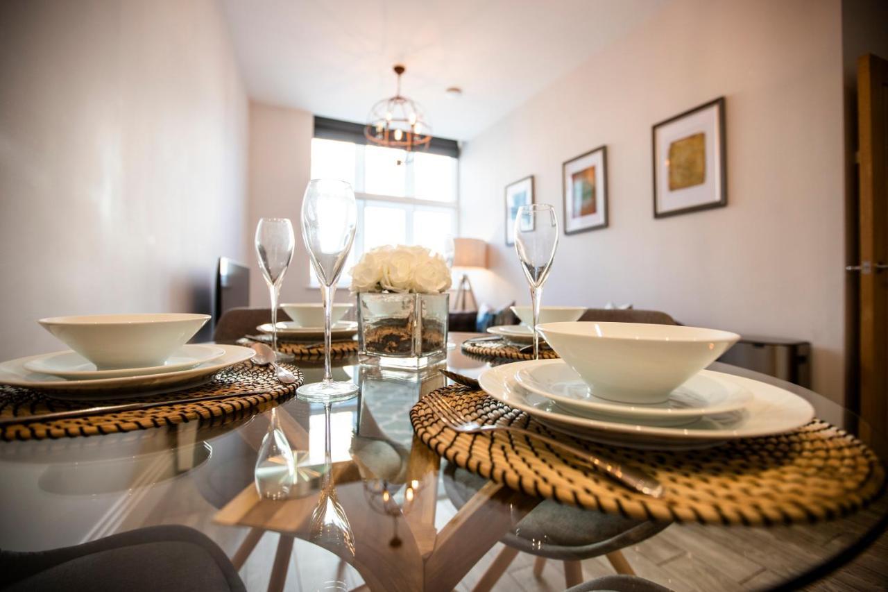 Urban Living'S - Windsor Castle Luxury Apartments ภายนอก รูปภาพ