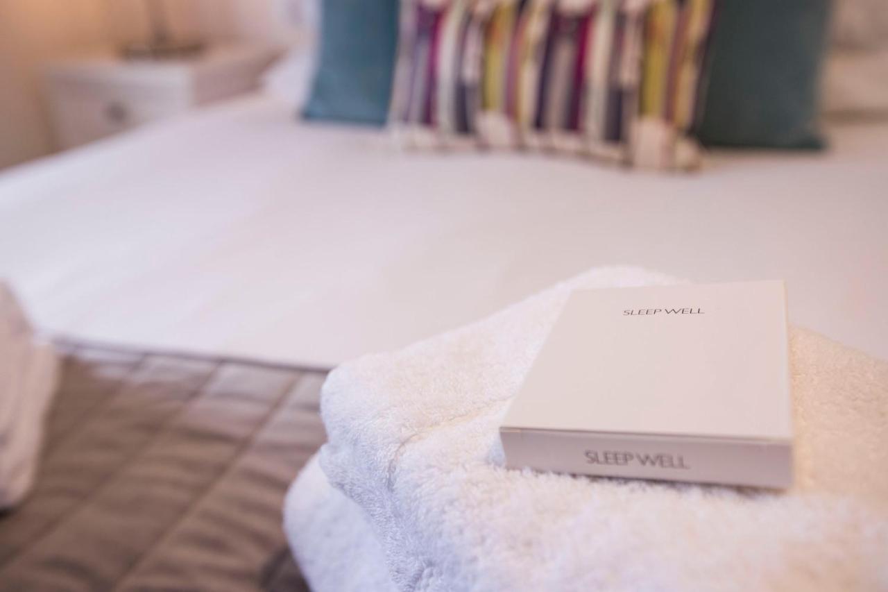 Urban Living'S - Windsor Castle Luxury Apartments ภายนอก รูปภาพ
